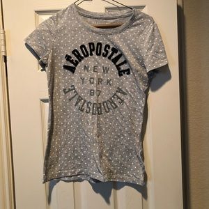 Aeropastale Gray and polkadot top Sz M.